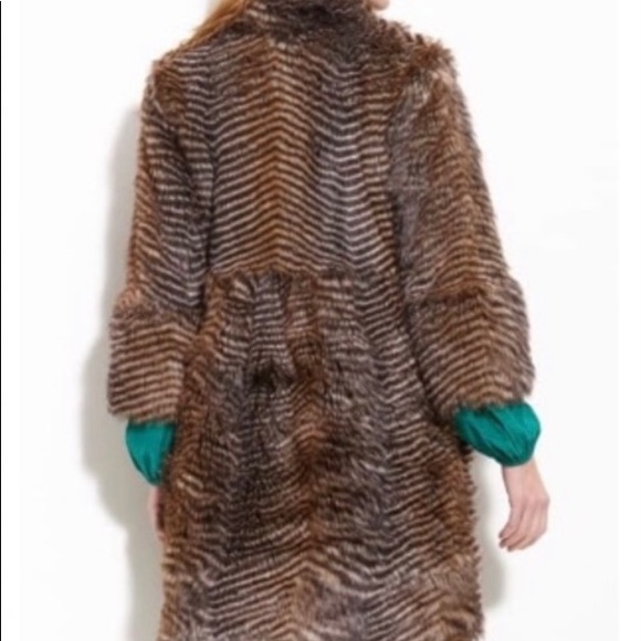 Willow & Clay Lux Faux Long Coat (Size S)🌹 - Picture 2 of 16